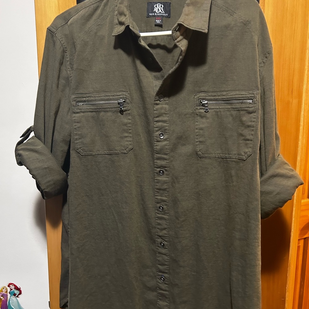 Rock & Republic Olive Button-Up Shirt